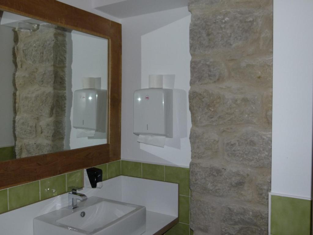 Hotel El Cerco Пуэнте-ла-Рейна Номер фото